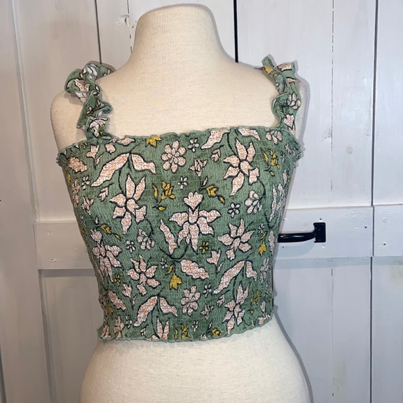 aerie Tops - NWOT Aerie Green Floral Ruched Ruffle Tank Top